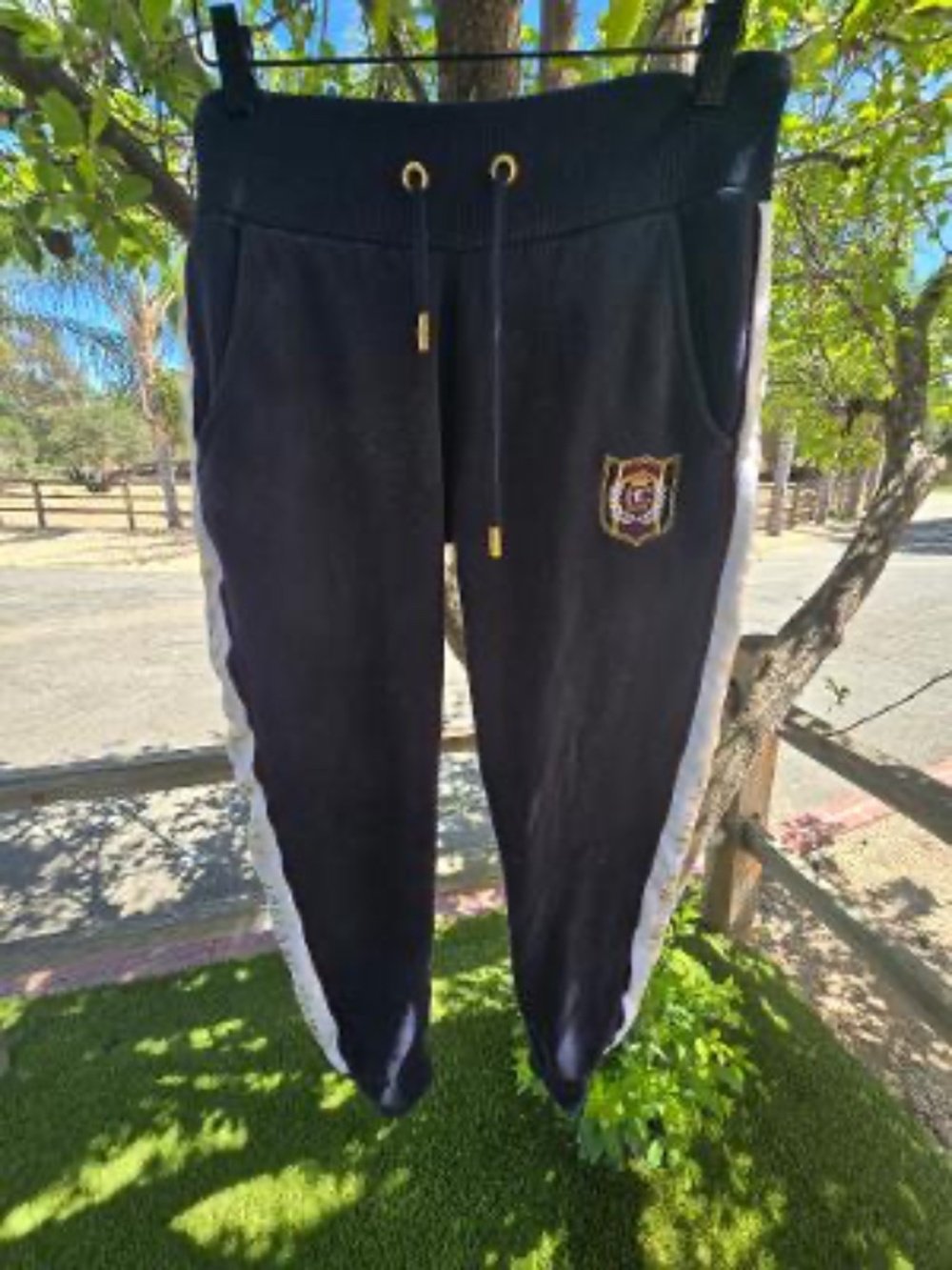 Holland Cooper yummy soft thick sweats - Picture 2 of 4
